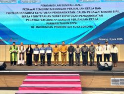 165 CPNS dan 50 PPPK Formasi 2024 di Lingkup Pemkot Sorong Terima SK Pengangkatan