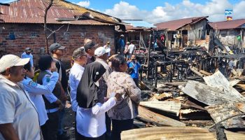 Wali Kota Sorong Turun Tangan, 105 KK Korban Kebakaran Dapat Penanganan Darurat