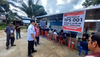 Dedikasi Pj Wali Kota Sorong Memastikan Pemungutan Suara di Kota Sorong Lancar dan Aman