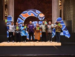 Kilang Kasim Raih Penghargaan Indonesia Green Awards Melalui Program Kampung Energi Berdikari