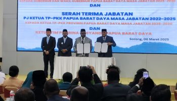 Serahkan Jabatan Kepada Elisa Kambu, Mohammad Musa’ad: Saya Belum Bisa Berbuat Banyak