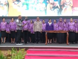 Jemima Elisabeth Lobat Dilantik Jadi Ketua Tim Pembina Posyandu Kota Sorong