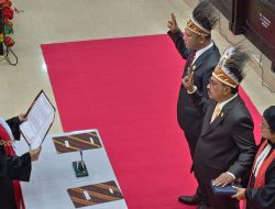 Sah!!! John Lewerissa Dilantik Jadi Ketua DPRK Sorong