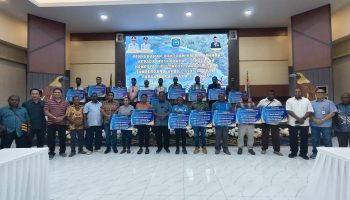 Dorong Ekonomi Rakyat, Gubernur Elisa Kambu Suntik Stimulus untuk 17 Homestay di PBD