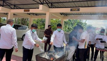 Perang Melawan Narkoba, Polda PBD Musnahkan 7,9 Gram Ganja