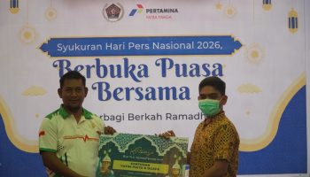 Ramadhan Penuh Berkah, Pertamina RU VII Kasim Bersama Insan Pers Sorong Beri Santunan Sosial