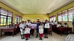 Di Bawah Terik Papua, Pertamina Hadirkan Senyum Baru bagi Anak-anak Seget