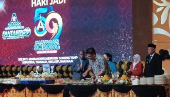 HUT ke-59 Kabsor, Johny Kamuru: Tanah Malamoi Terus Dibangun di Tengah Tantangan Anggaran