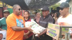 Alumni Hollandia Hadir Ringankan Beban Korban Kebakaran Klademak II Pantai