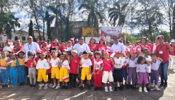 Semarak Kemerdekaan ke-81, Ratusan Anak PAUD di Kota Sorong Ikut Karnaval
