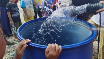 Warga Kabupaten Sorong Keluhkan Air Bersih Justru Semakin Langka Usai Dikuasai Pemkab Sorong