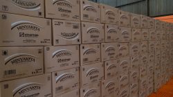 Bulog Sorong Terima 6000 Karton Minyak Kita, Stok Melimpah Untuk Warga Papua Barat Daya