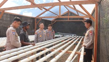 Polresta Sorong Kota Dorong Kemandirian Ekonomi Masyarakat Lewat Program Tokok Sagu
