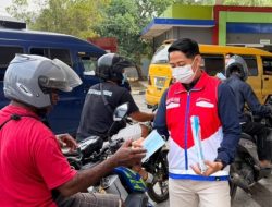 Peduli Kesehatan Warga di Tengah Kabut Asap, Pertamina dan Hiswana Migas Bagikan 1.000 Masker di Sorong