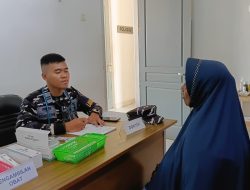 TNI AL Hadir di Tengah Kekeringan Morotai, Salurkan Sembako hingga Berikan Layanan Kesehatan