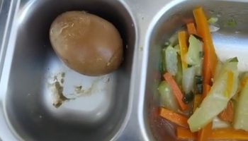 MBG Ada Belatung di Kabupaten Sorong, Ketua Fopera PBD Minta Mitra Penyedia Diganti